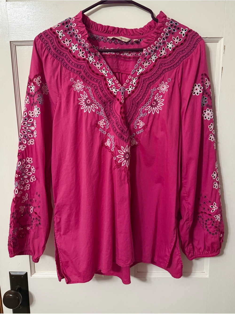 Soft Surroundings Embroidered Eyelet Fuchsia Peasant Top - Picture 2 of 9